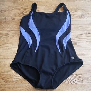 (16) TYR Colorblock One Piece Swimsuit Athletic Swimwear Pool Beach